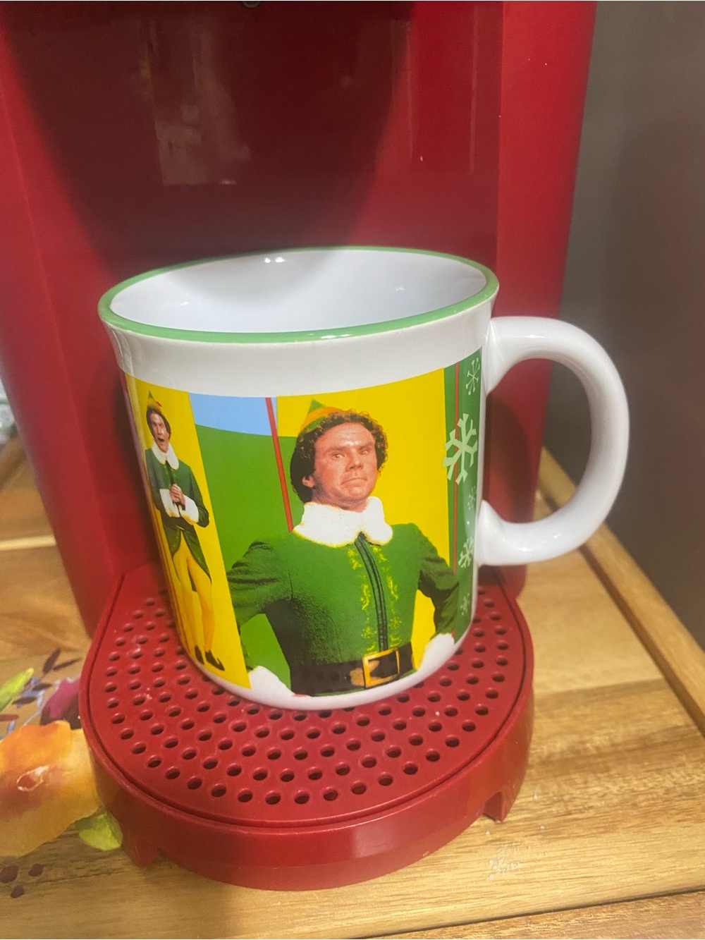 Warner Bros. Elf Movie Green and Yellow Character Ceramic Mug
